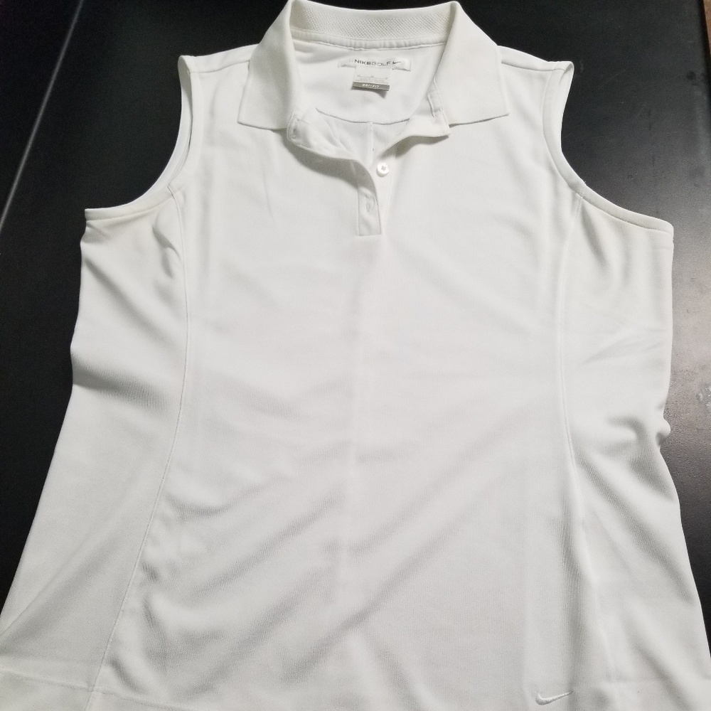 Ladies Nike golf sleeveless top